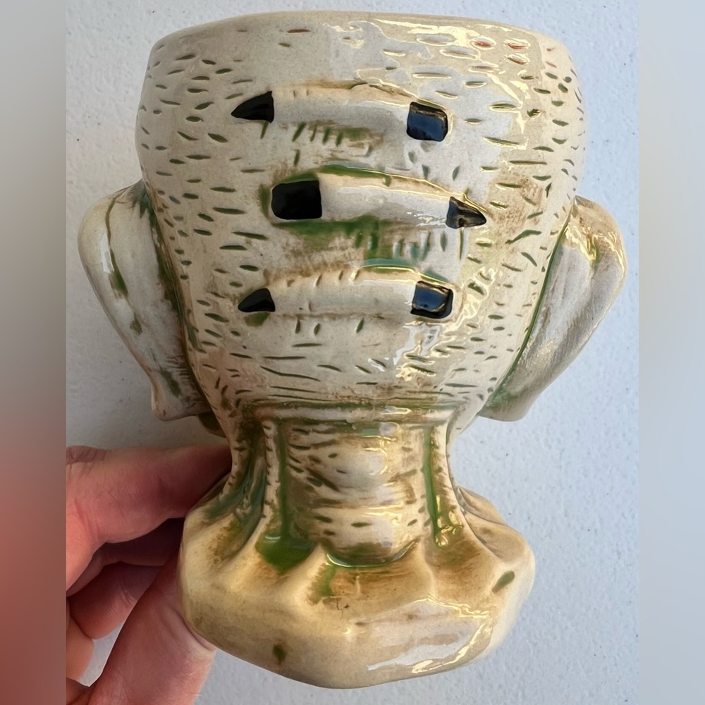 Disneyland Trader Sam’s Shrunken Zombie Head Tiki Mug 2nd Edition Unused - Picture 4 of 7